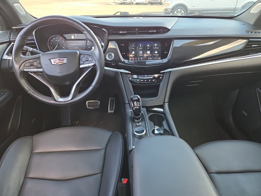 Used 2023 Cadillac XT6 Sport image 34