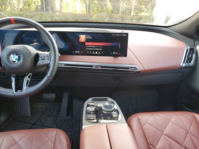 Used 2025 BMW iX M60 image 13