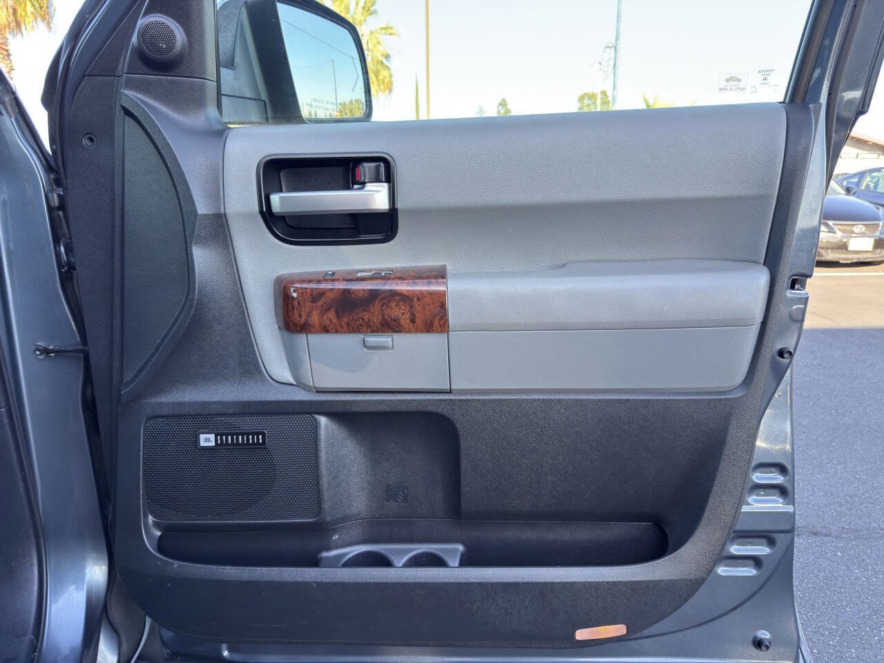 Used 2008 Toyota Sequoia Limited AWD/4WD image 22