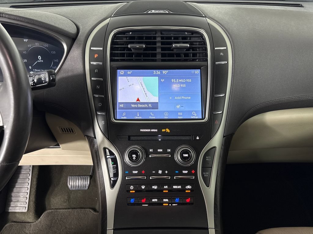 Used 2019 Lincoln Nautilus Reserve w/ Class II Trailer Tow Package FWD image 28