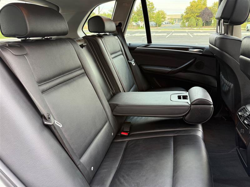 Used 2011 BMW X5 xDrive35d AWD/4WD image 31