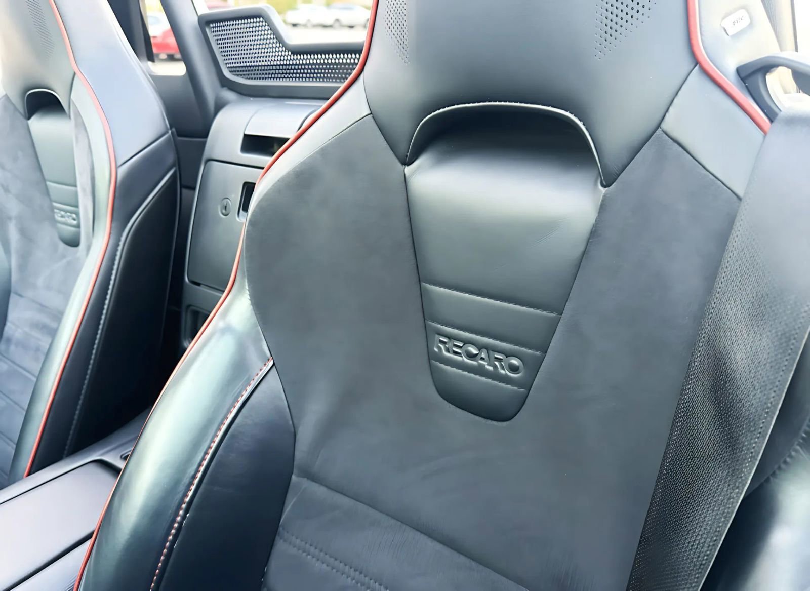 Used 2018 MAZDA MX-5 Miata Club w/ Brembo/BBS Recaro Package image 18