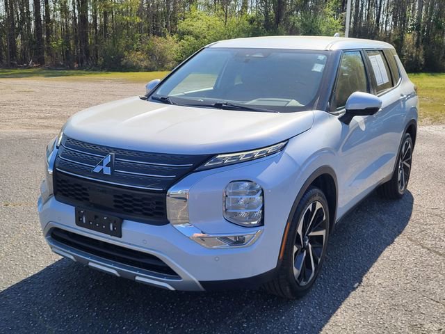 Used 2024 Mitsubishi Outlander SE image 7