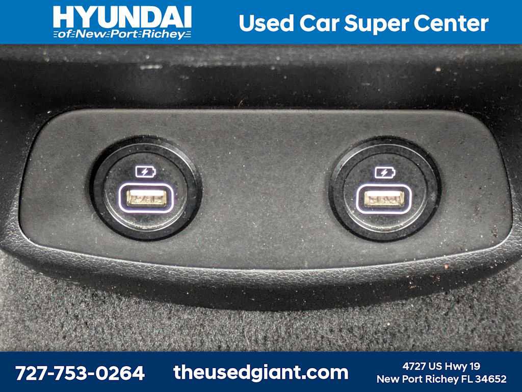 Certified 2022 Hyundai Santa Fe SEL FWD image 15