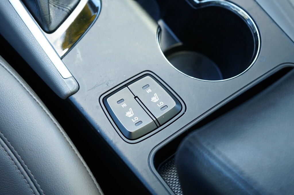 Used 2013 Hyundai Sonata Limited FWD image 21