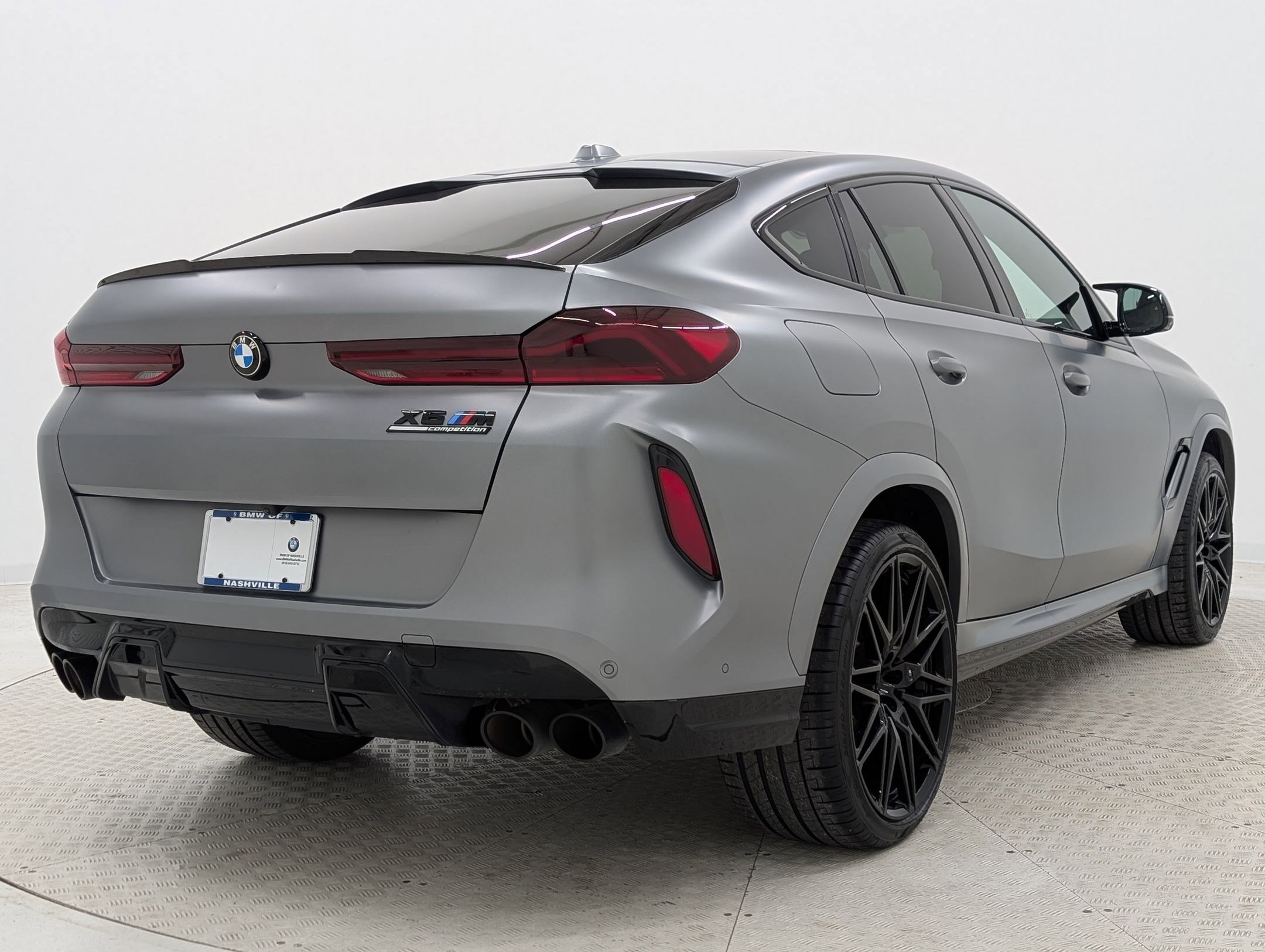 Certified 2024 BMW X6 M Competition w/ Executive Package image 9