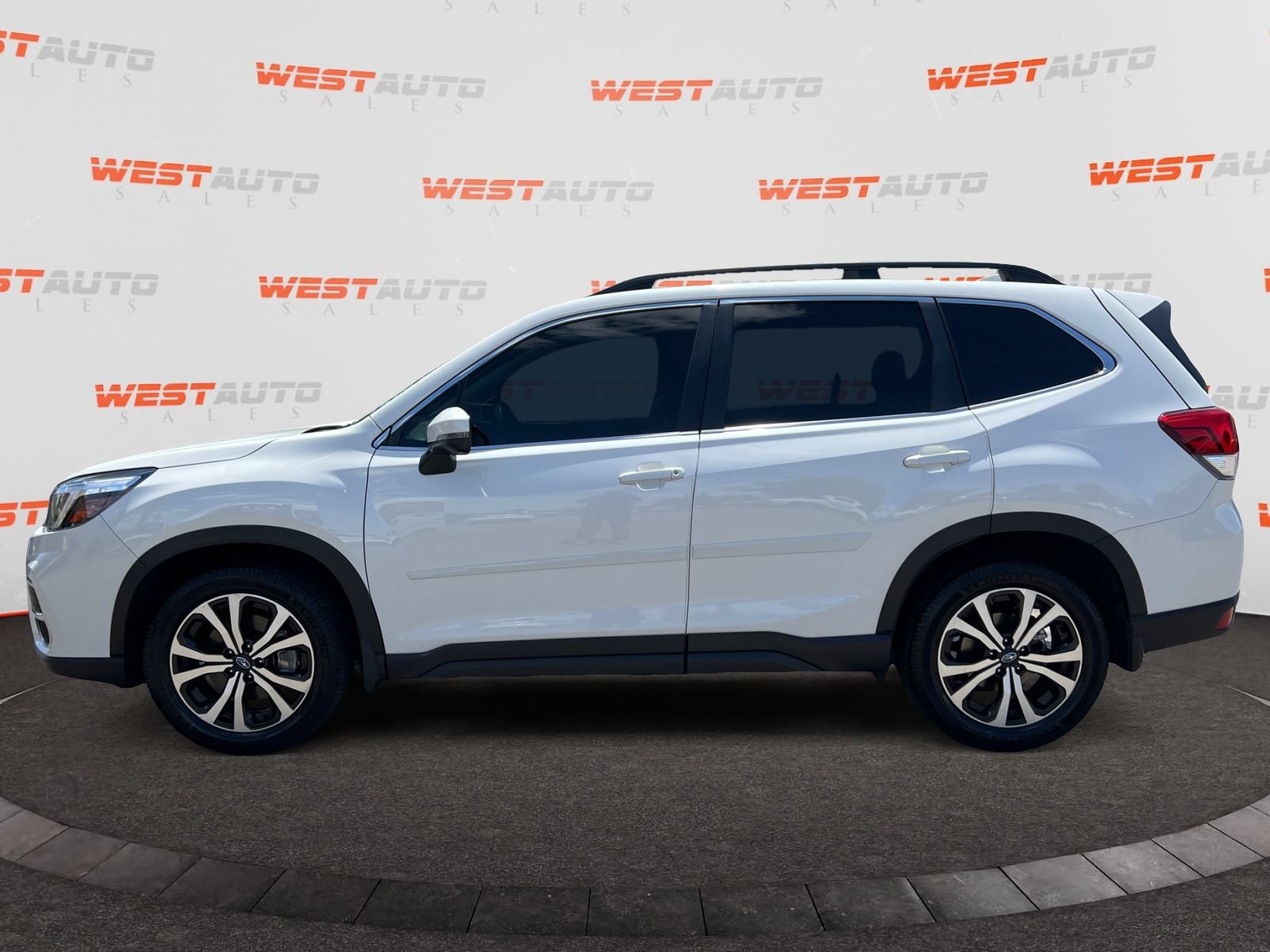 Used 2021 Subaru Forester Limited w/ Popular Package #3 AWD/4WD image 2