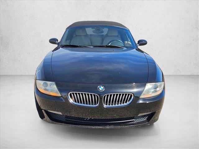 Used 2006 BMW Z4 3.0si video 2