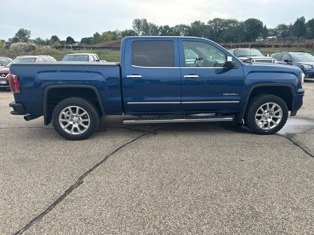 Used 2016 GMC Sierra 1500 Denali w/ Enhanced Driver Alert Package AWD/4WD image 8