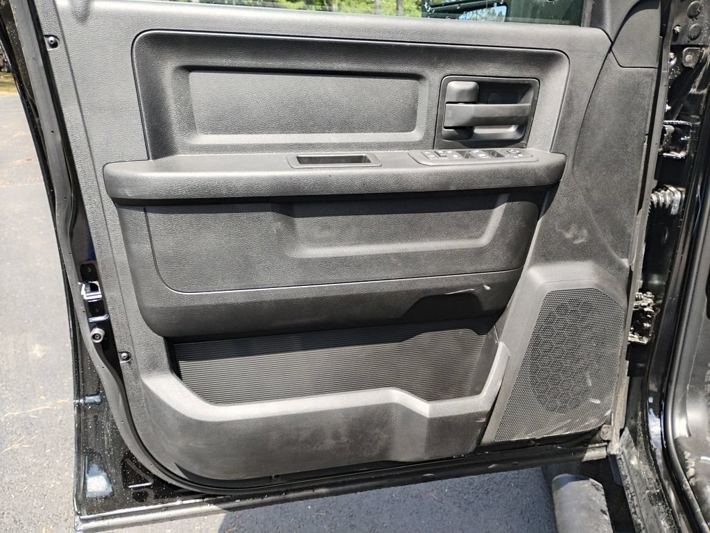 New 2026 RAM 3500 Tradesman AWD/4WD image 21
