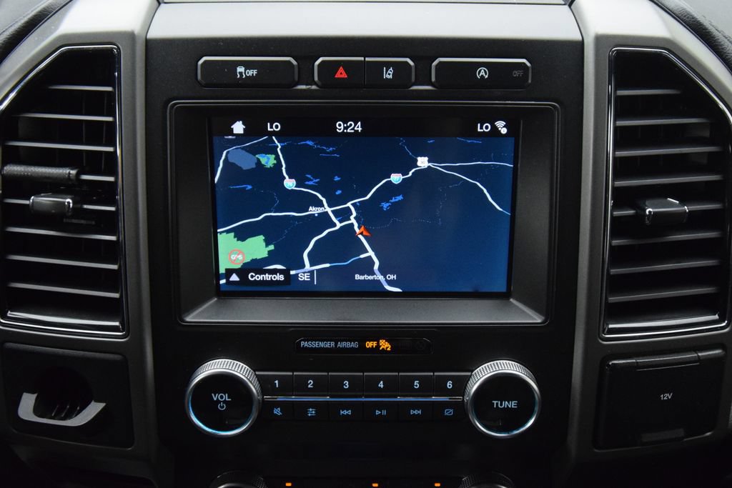 Used 2019 Ford Expedition XLT w/ Equipment Group 202A RWD image 12