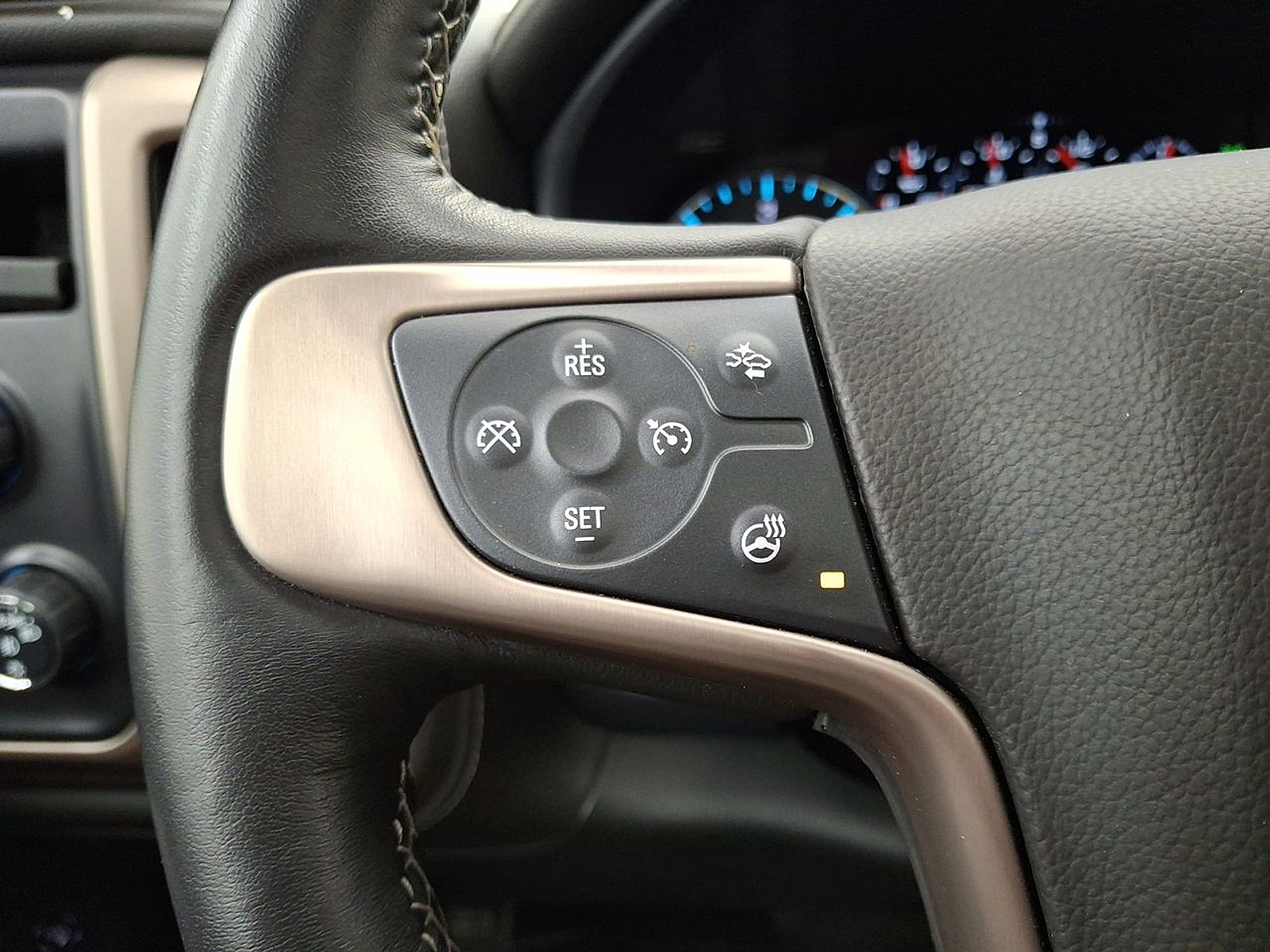 Used 2018 GMC Sierra 1500 Denali AWD/4WD image 17