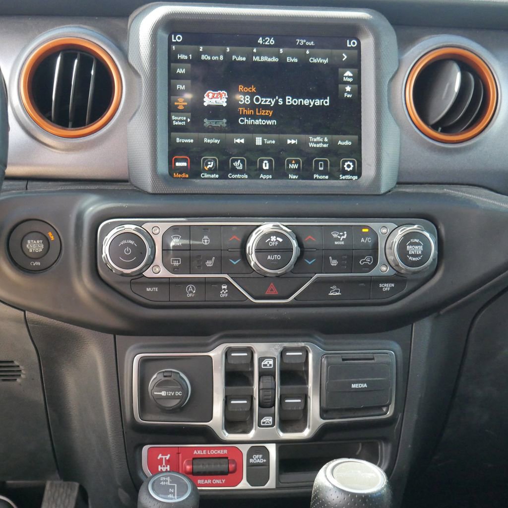 Used 2021 Jeep Gladiator Mojave AWD/4WD image 32