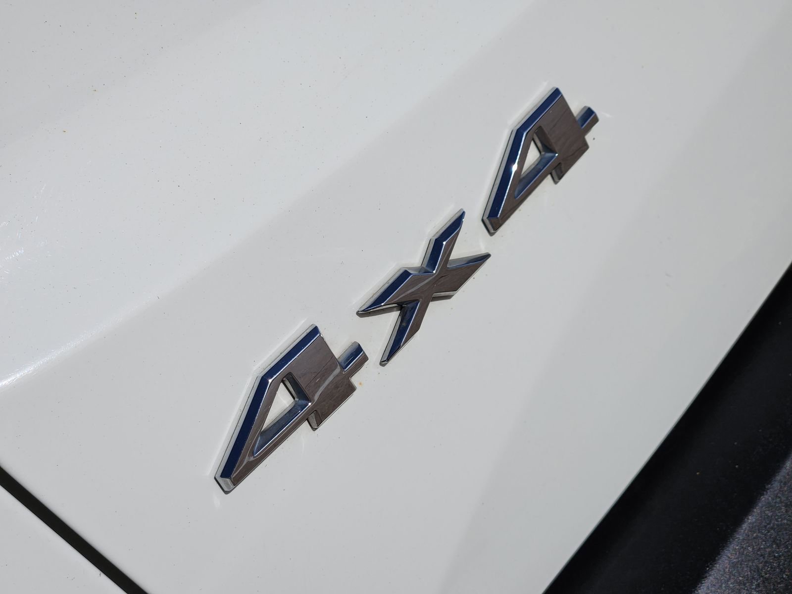 Used 2023 Jeep Renegade Latitude AWD/4WD image 19