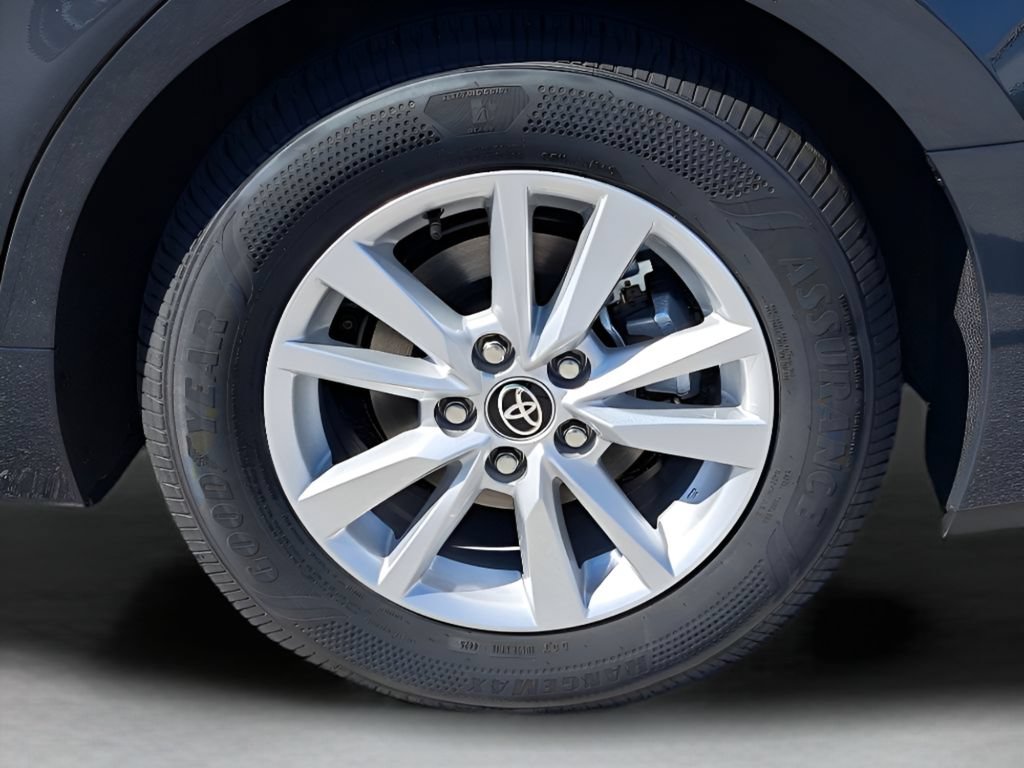 New 2026 Toyota Camry LE w/ Convenience Package FWD image 28