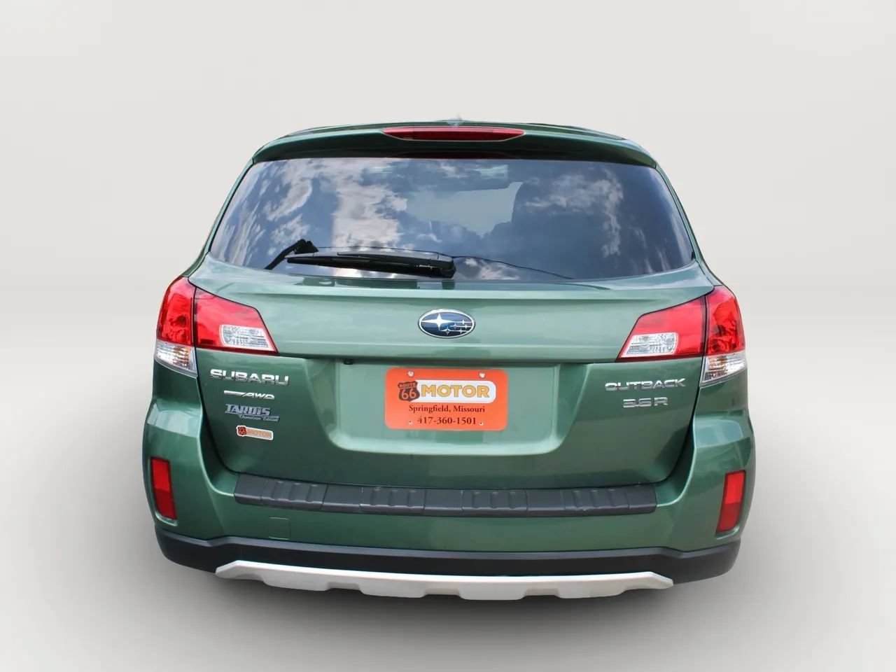 Used 2012 Subaru Outback 3.6R Limited AWD/4WD image 7