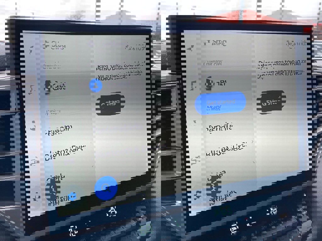 Used 2025 Toyota Tundra Limited image 24