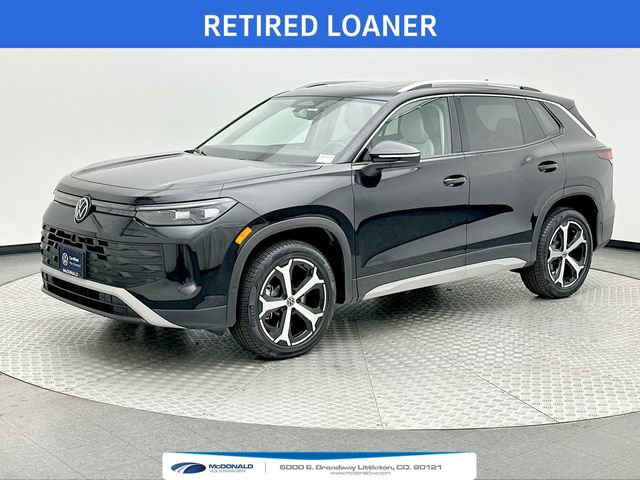 Certified 2025 Volkswagen Tiguan SE AWD/4WD image 1