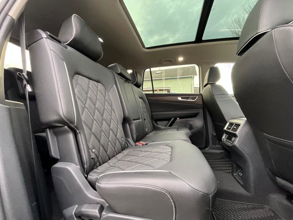 New 2026 Volkswagen Atlas SEL Premium R-Line image 13