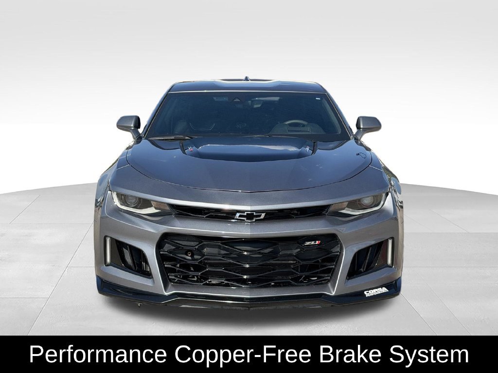 Used 2022 Chevrolet Camaro ZL1 RWD image 3