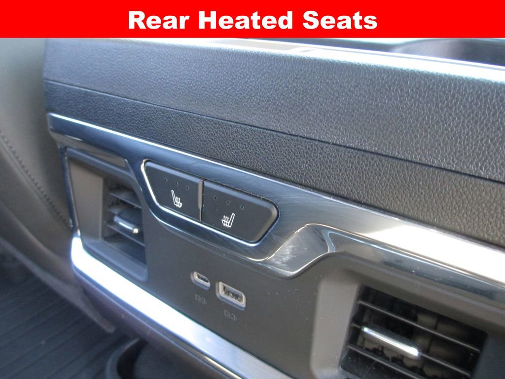 Used 2025 GMC Sierra 3500 SLT w/ SLT Premium Package image 30