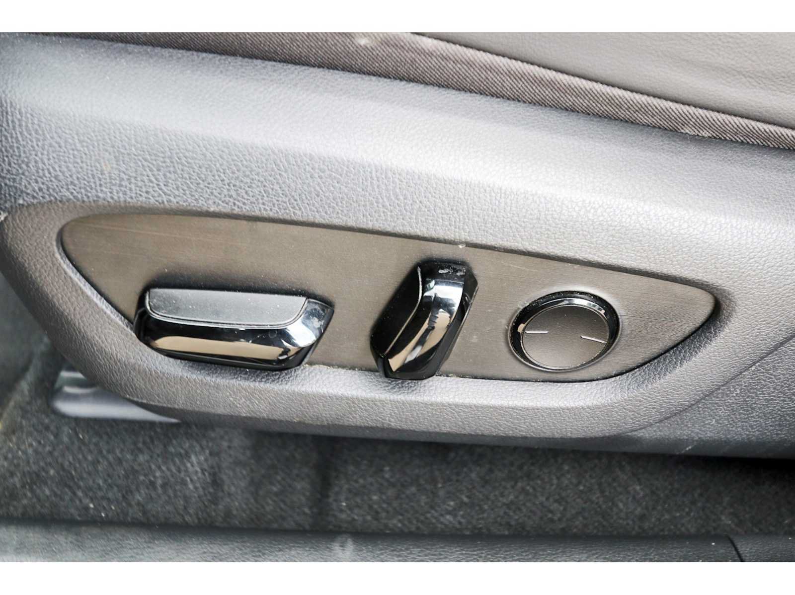 Used 2024 Lexus RX 350 Premium w/ Convenience Package FWD image 27