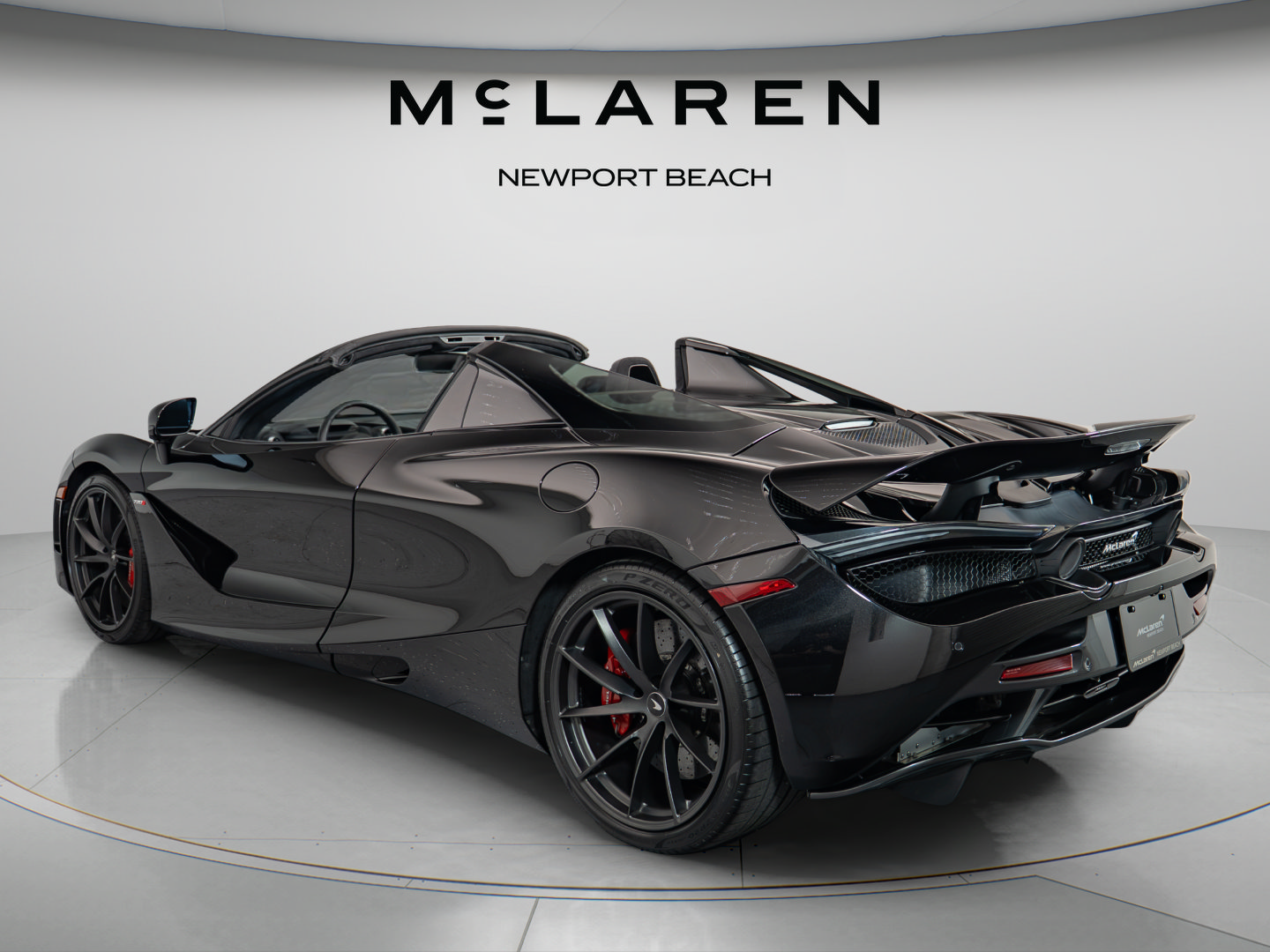 Used 2021 McLaren 720S Performance RWD image 5