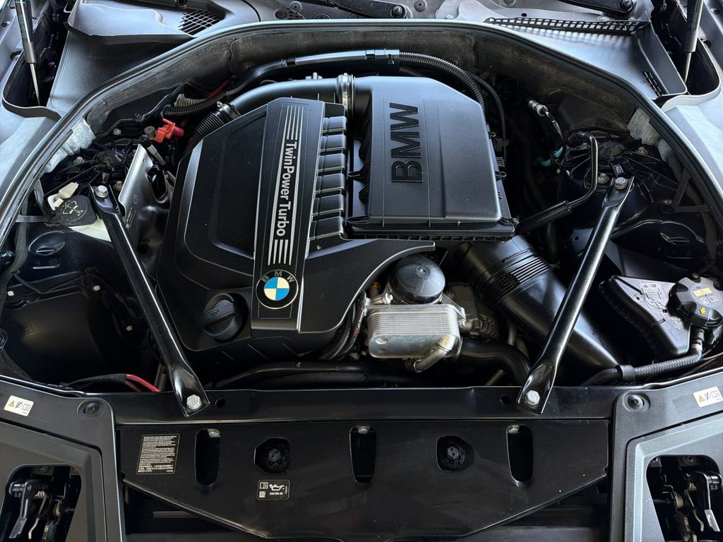 Used 2016 BMW 535i Sedan RWD image 28