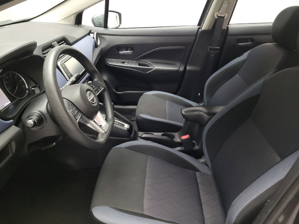 Used 2024 Nissan Versa SV FWD image 17