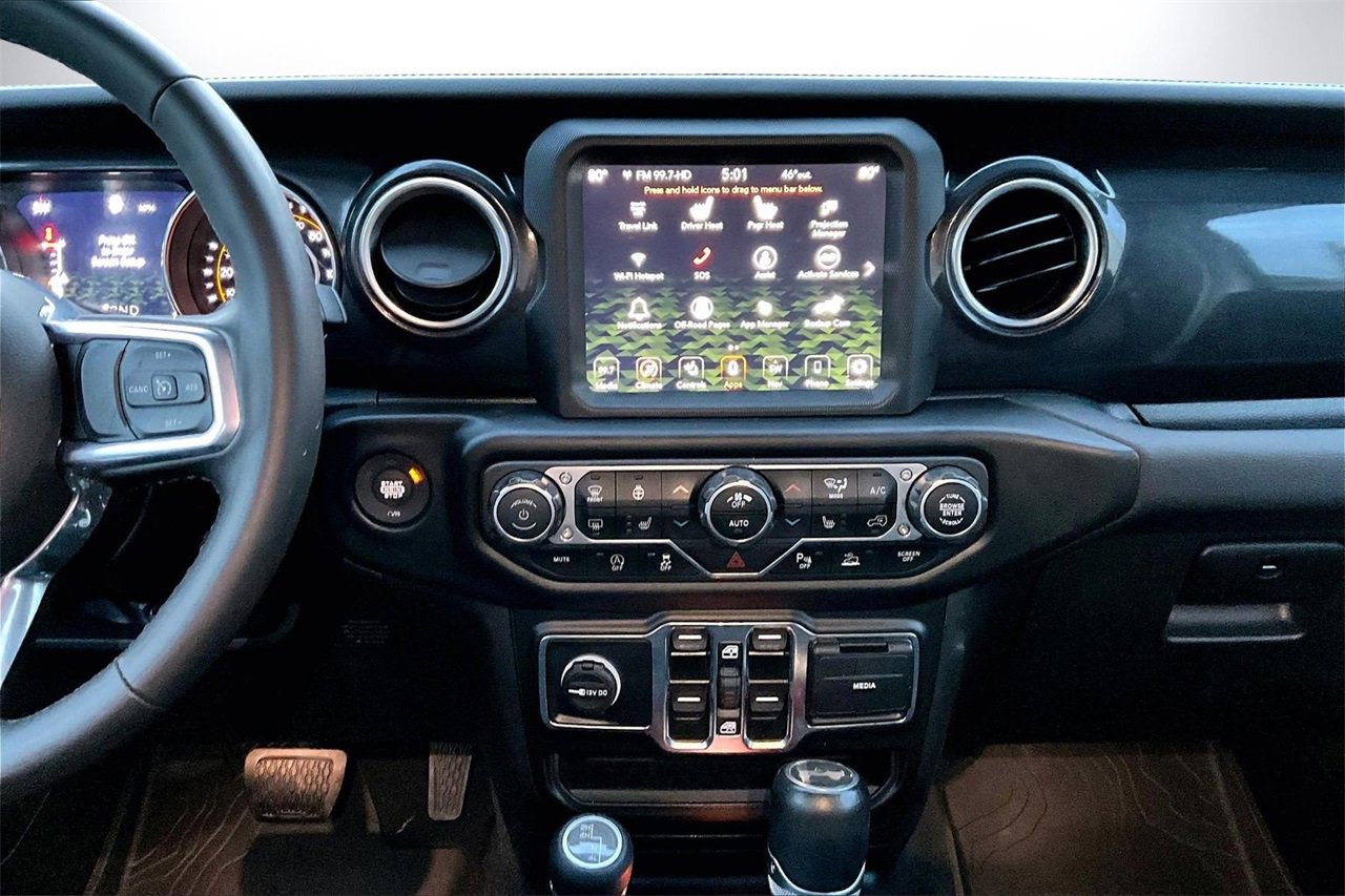 Certified 2022 Jeep Wrangler Unlimited Sahara image 11