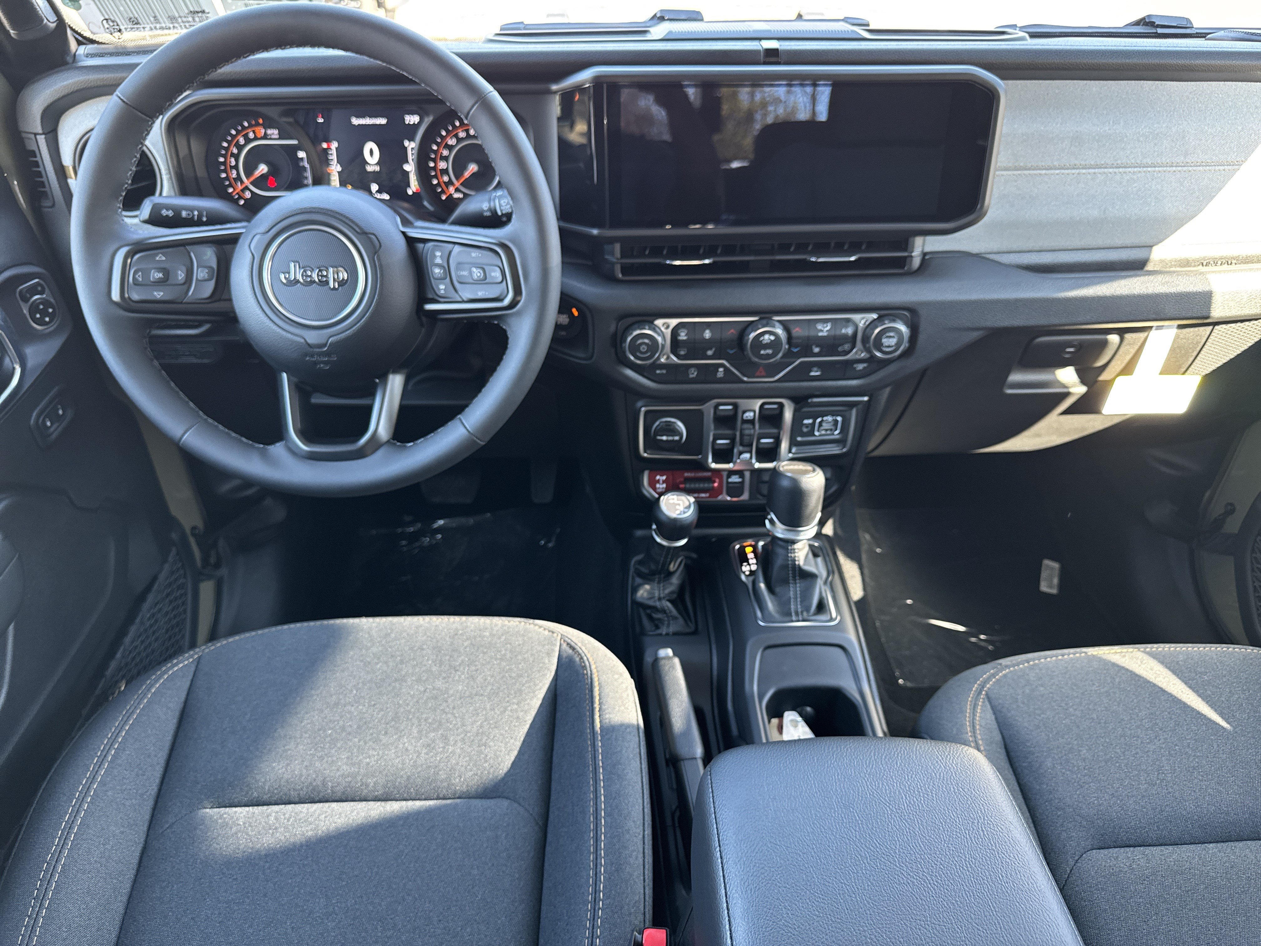 New 2026 Jeep Gladiator Sport AWD/4WD image 5