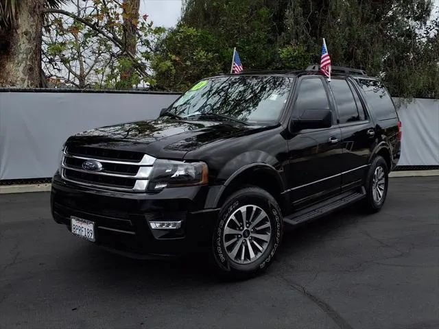 Used 2017 Ford Expedition XLT RWD image 1