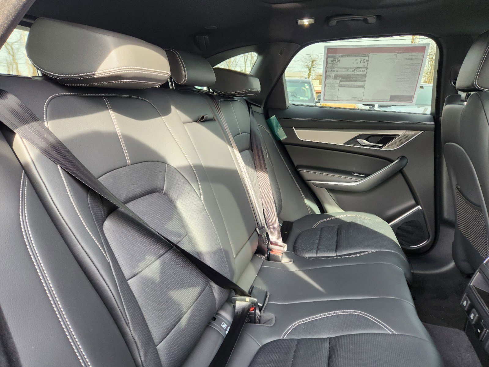 Used 2025 Jaguar F-PACE R-Dynamic S AWD/4WD image 9