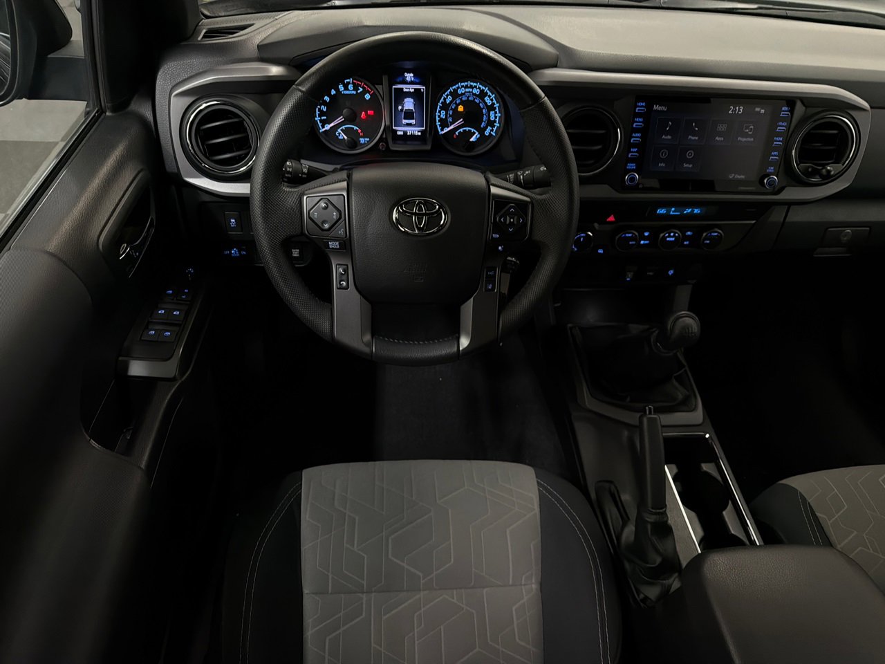 Used 2022 Toyota Tacoma TRD Off-Road image 20