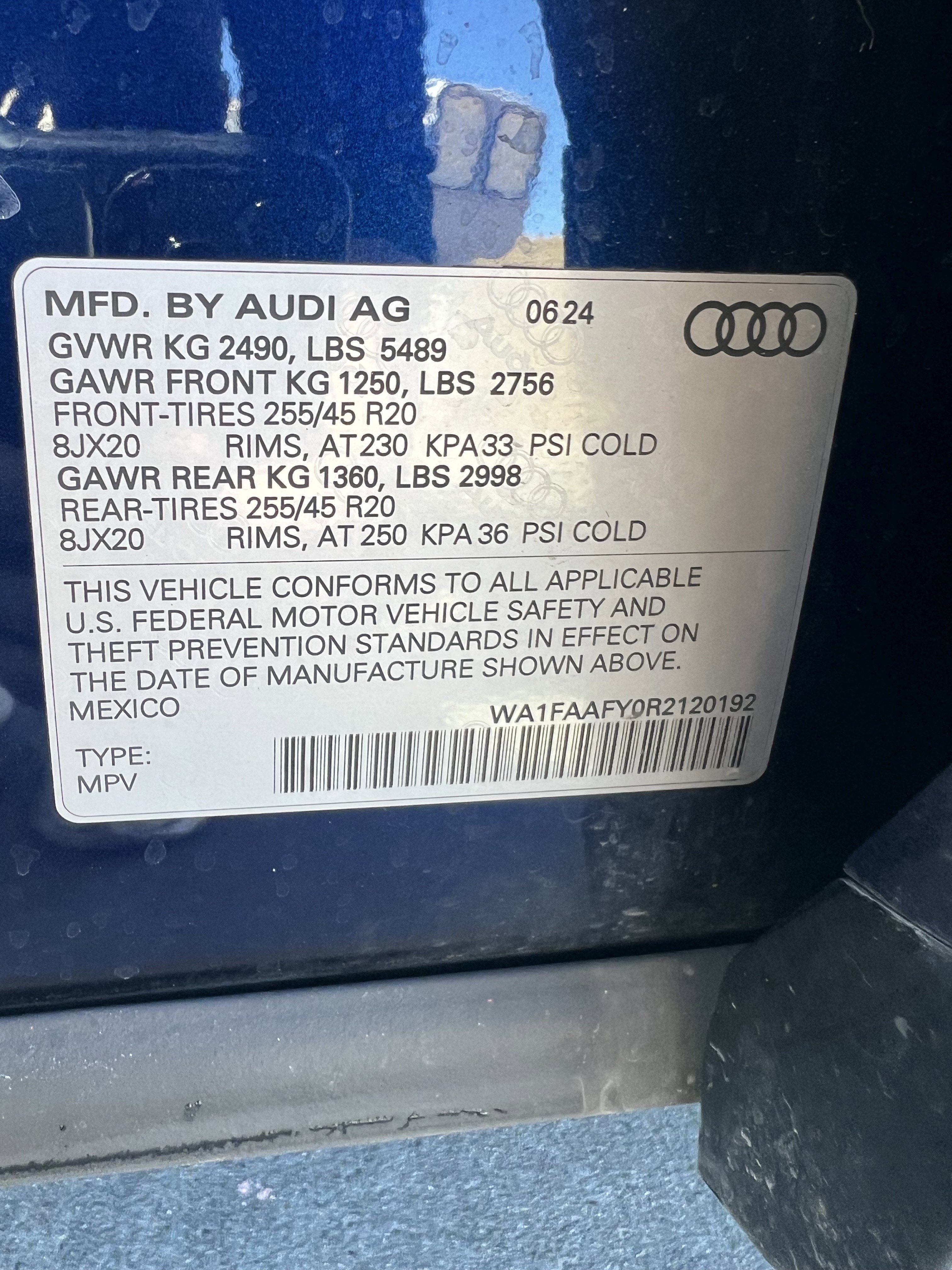 Used 2024 Audi Q5 2.0T Prestige w/ Prestige Package image 37