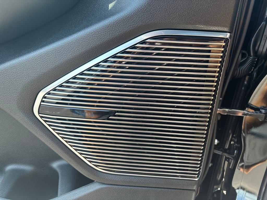 New 2025 Jeep Grand Cherokee Summit w/ Adv Protech Group IV image 19