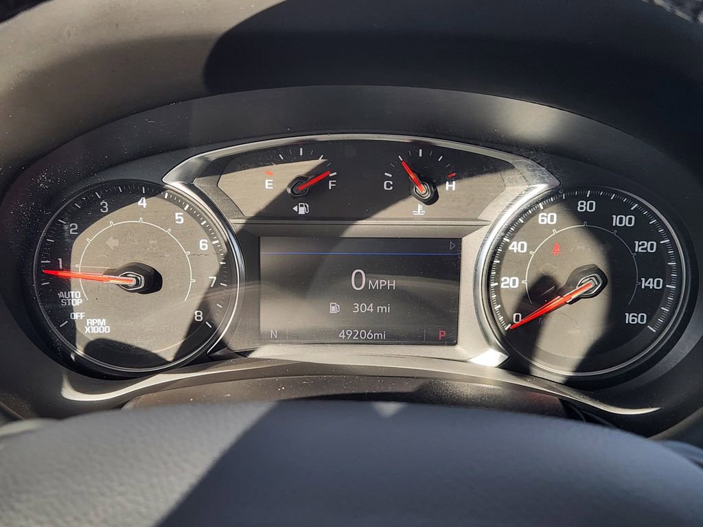 Used 2024 GMC Terrain SLT image 17