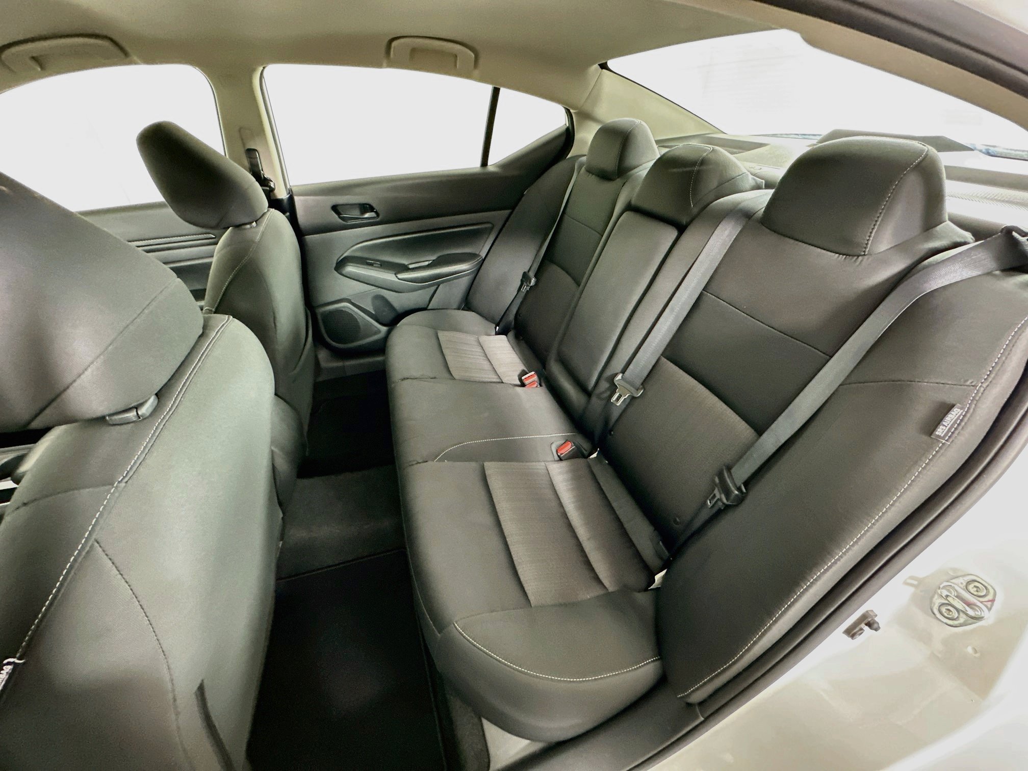 Used 2025 Nissan Altima 2.5 SV FWD image 26