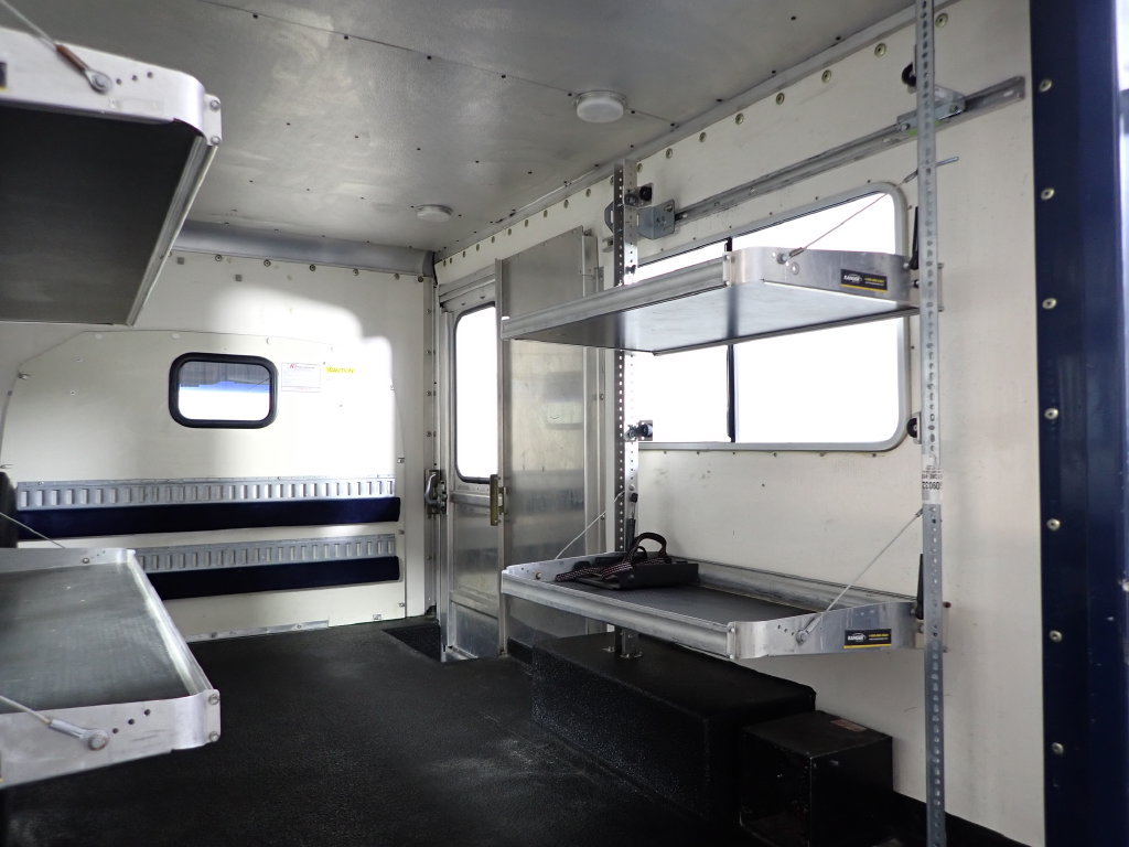 Used 1999 Chevrolet Express 3500 RWD image 17