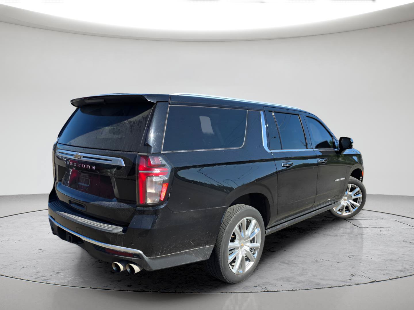Used 2021 Chevrolet Suburban High Country AWD/4WD image 5