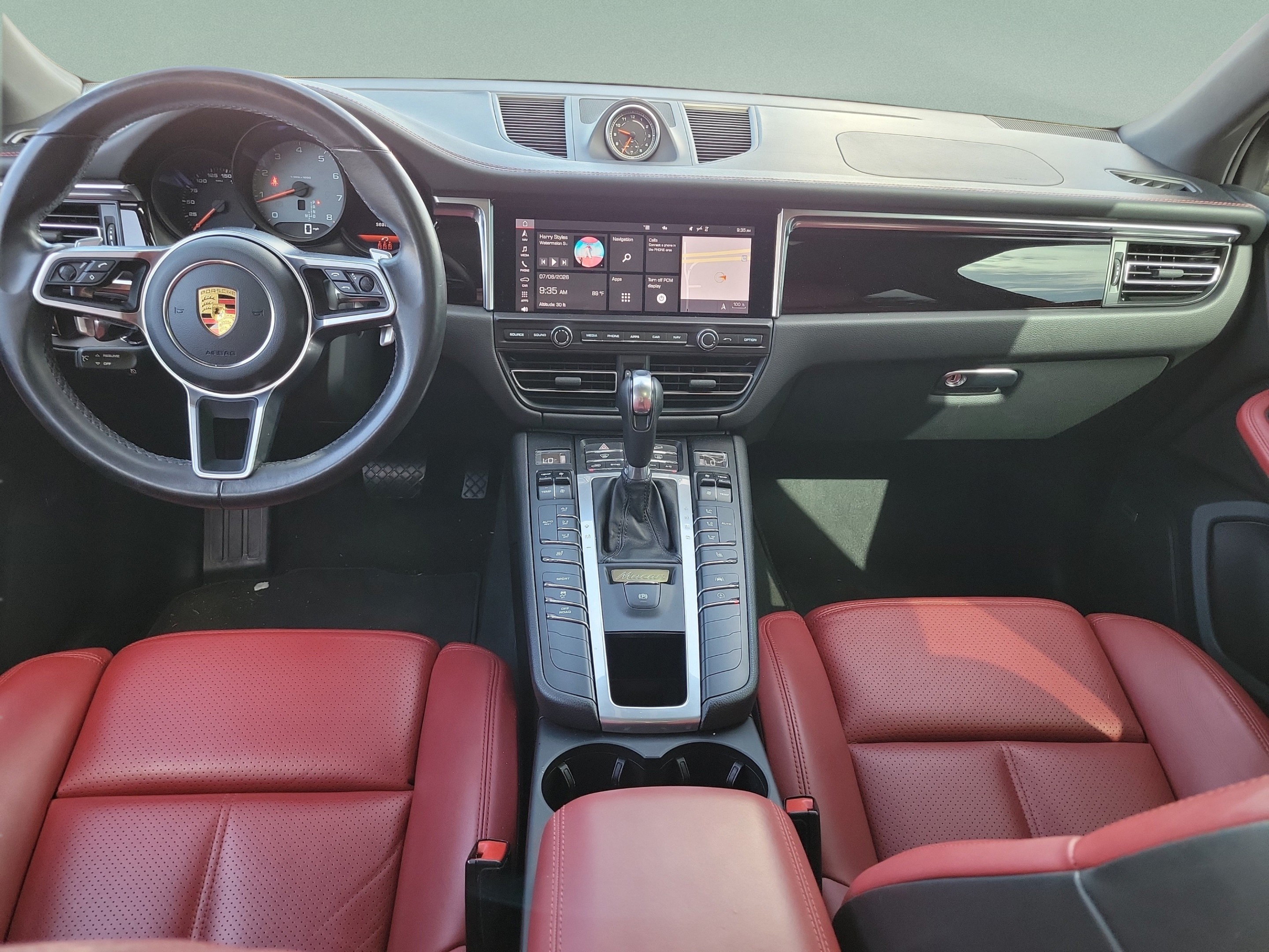 Used 2021 Porsche Macan S AWD/4WD image 7