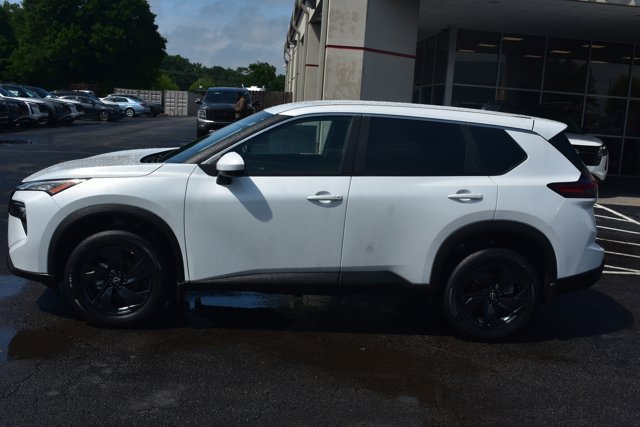 New 2026 Nissan Rogue SV w/ Cold Weather Package FWD image 8