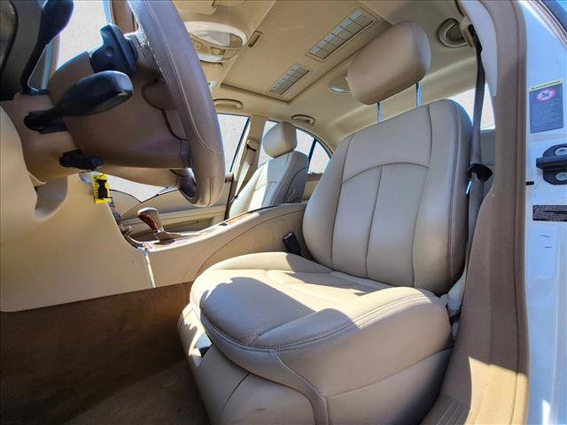 Used 2009 Mercedes-Benz E 350 Sedan image 14