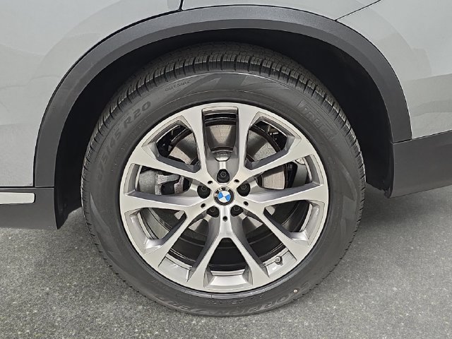 Certified 2024 BMW X5 xDrive40i w/ Premium Package AWD/4WD image 30
