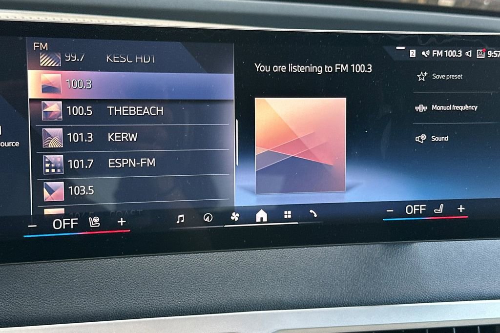 Used 2024 BMW iX xDrive50 w/ Sport Package image 20