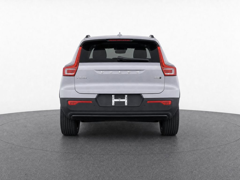 New 2026 Volvo XC40 B5 Plus w/ Protection Package Premier AWD/4WD image 7