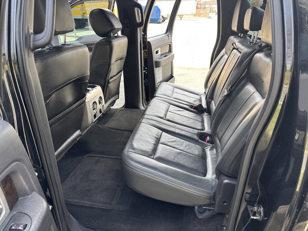 Used 2013 Ford F150 Platinum image 26