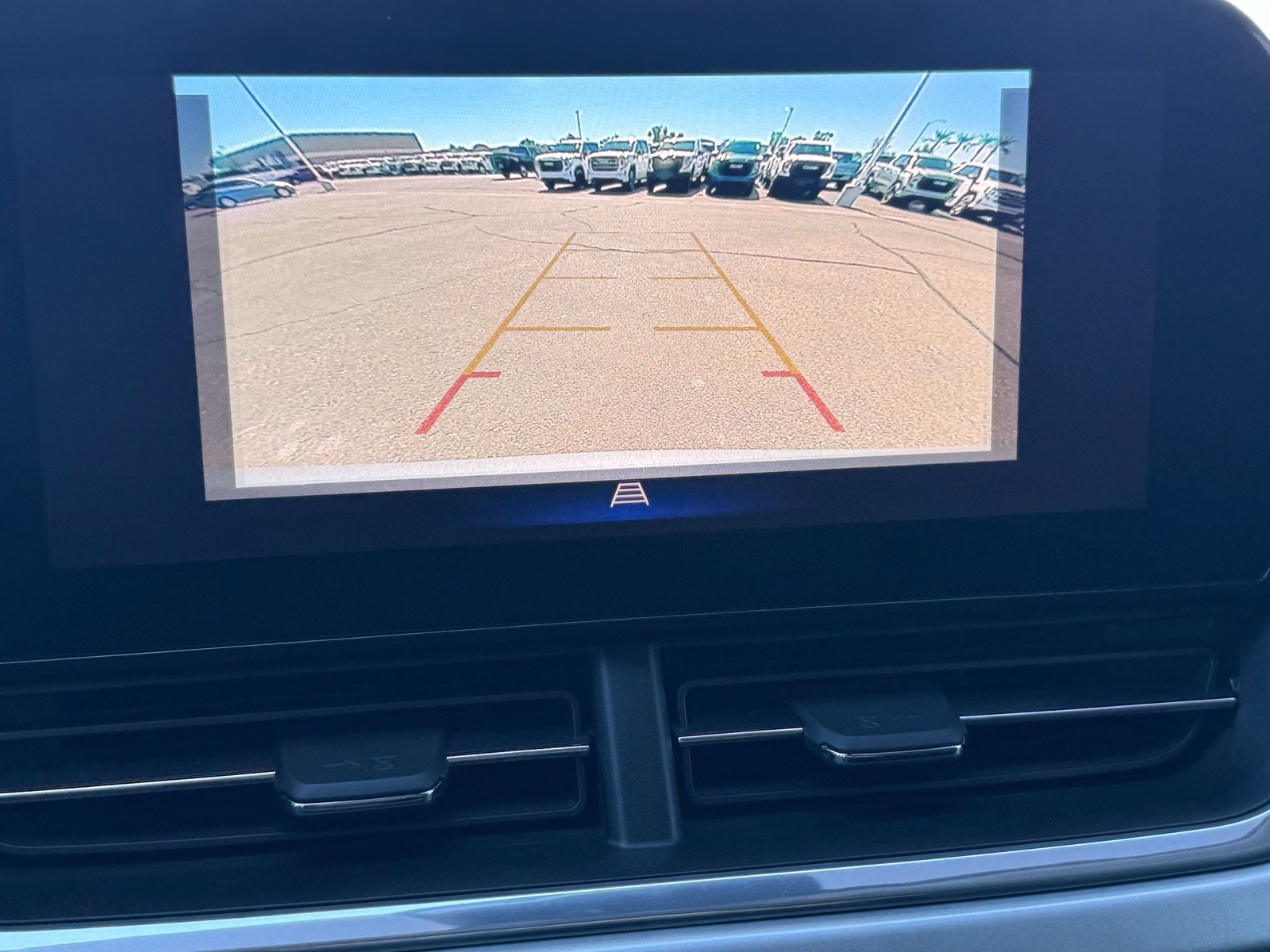 Used 2025 Chevrolet Trax LT w/ Driver Confidence Package image 24