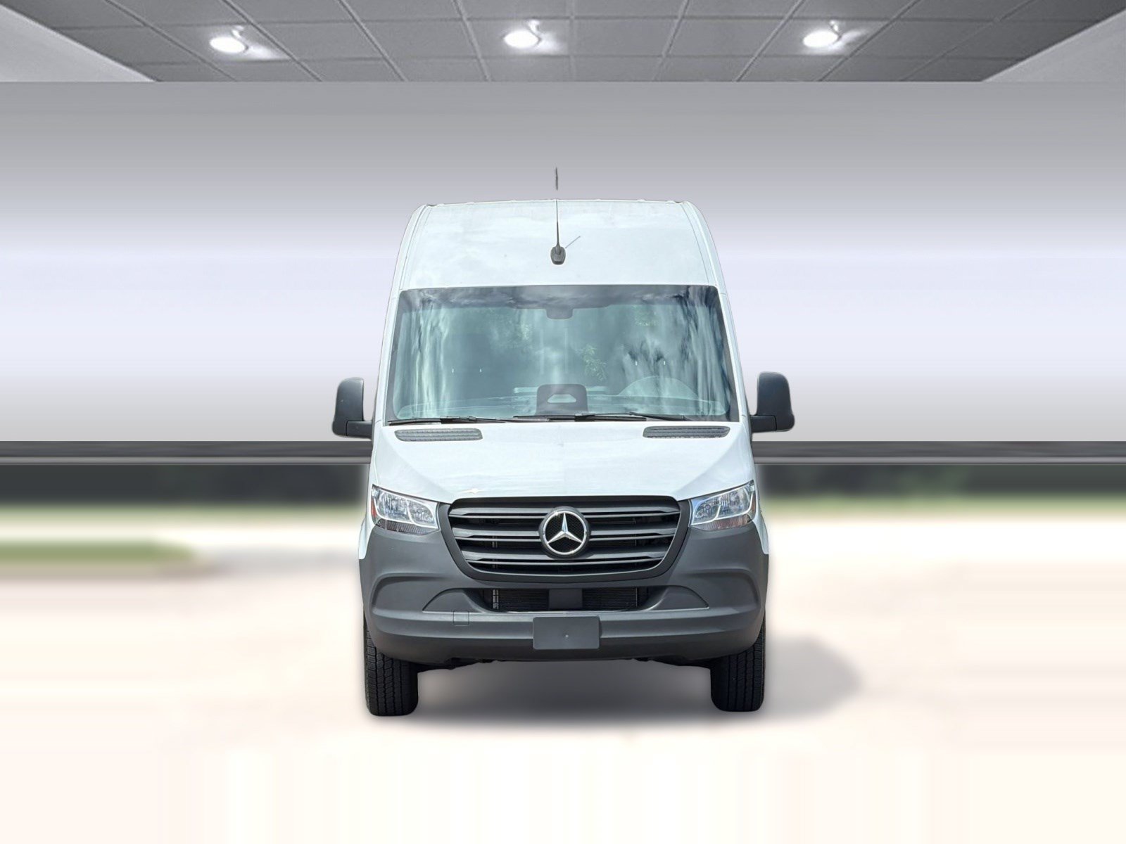 Used 2025 Mercedes-Benz Sprinter 2500 image 6