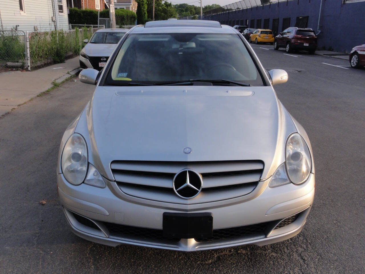 Used 2006 Mercedes-Benz R 350 4MATIC image 36